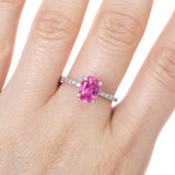 Anillo Oro Blanco Turmalina Rosa 1.15 ct y Diamante Lateral .12 ctw