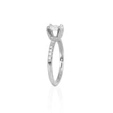 Anillo de Compromiso Diamante Oval .35 ct, Diamantes Laterales .12 ctw