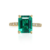 Anillo Oro Amarillo Esmeralda 3.00 ct y Diamantes .24 ctw