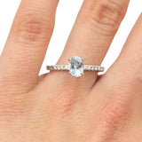 Anillo Oro Blanco Aguamarina 1.00 ct y Diamante Lateral .12 ctw