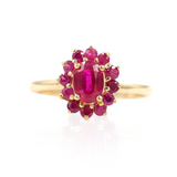 Anillo Oro Amarillo Rubí 1.15 ct y Rubíes Halo .48 ctw