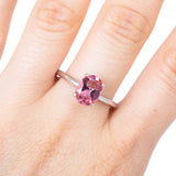 Solitario Oro Blanco con Turmalina Rosa 1.70 ct