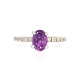 Anillo Oro Blanco Amatista 1.00 ct y Diamante Lateral .12 ctw