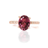 Anillo Oro Rosa Turmalina Rosa 1.70 ct y Diamante Lateral .12 ctw