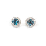 Aretes en Oro Blanco con Topacio London Blue 1.10 ctw y Diamantes .26 ctw