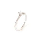 Anillo de Compromiso Diamante Central Princess .15 ct, Diamantes Laterales .12 ctw