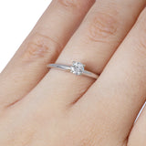 Anillo de Compromiso Solitario .30 ct