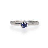 Solitario Oro Blanco Zafiro .15 ct