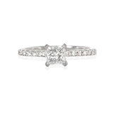 Anillo Diamante Princess .53 ct y Diamanantes Laterales .12 ctw