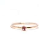 Anillo Oro Rosa con Turmalina Rosa .05 ct