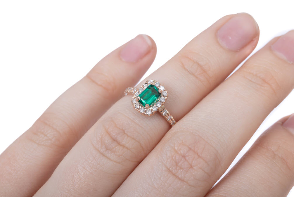 Argollas Con Esmeraldas Anillo Oro Rosa Esmeralda Ct Y Diamantes