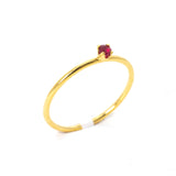 Anillo Oro Amarillo con Rubí .05 ct