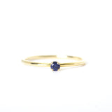 Anillo Oro Amarillo con Zafiro .05 ct